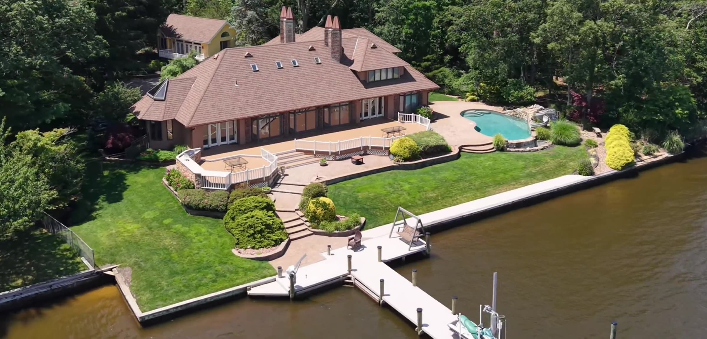 Aerial view of a home on the water at the Jersey Shore